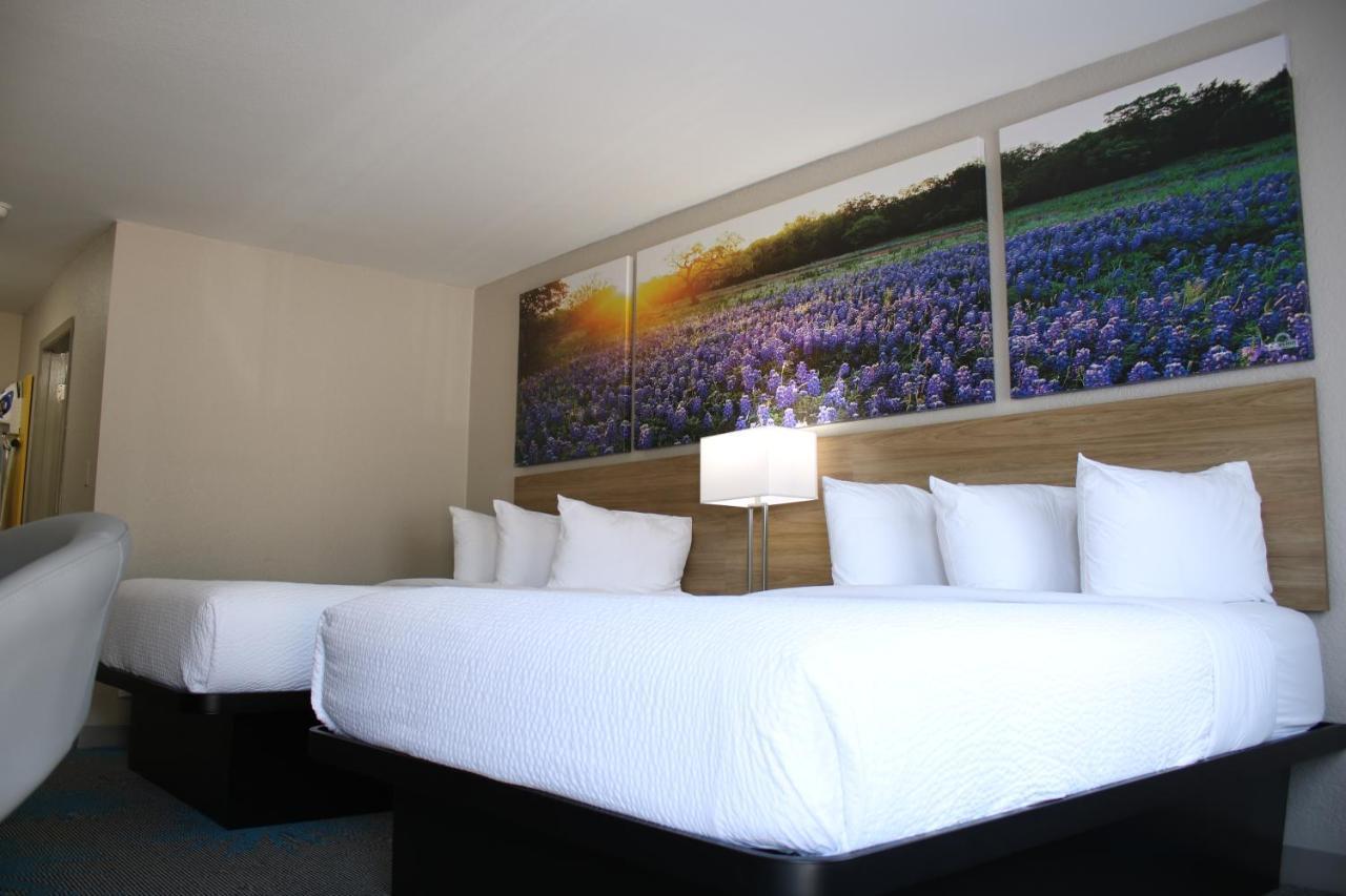 Days Inn By Wyndham Waco University Area 외부 사진