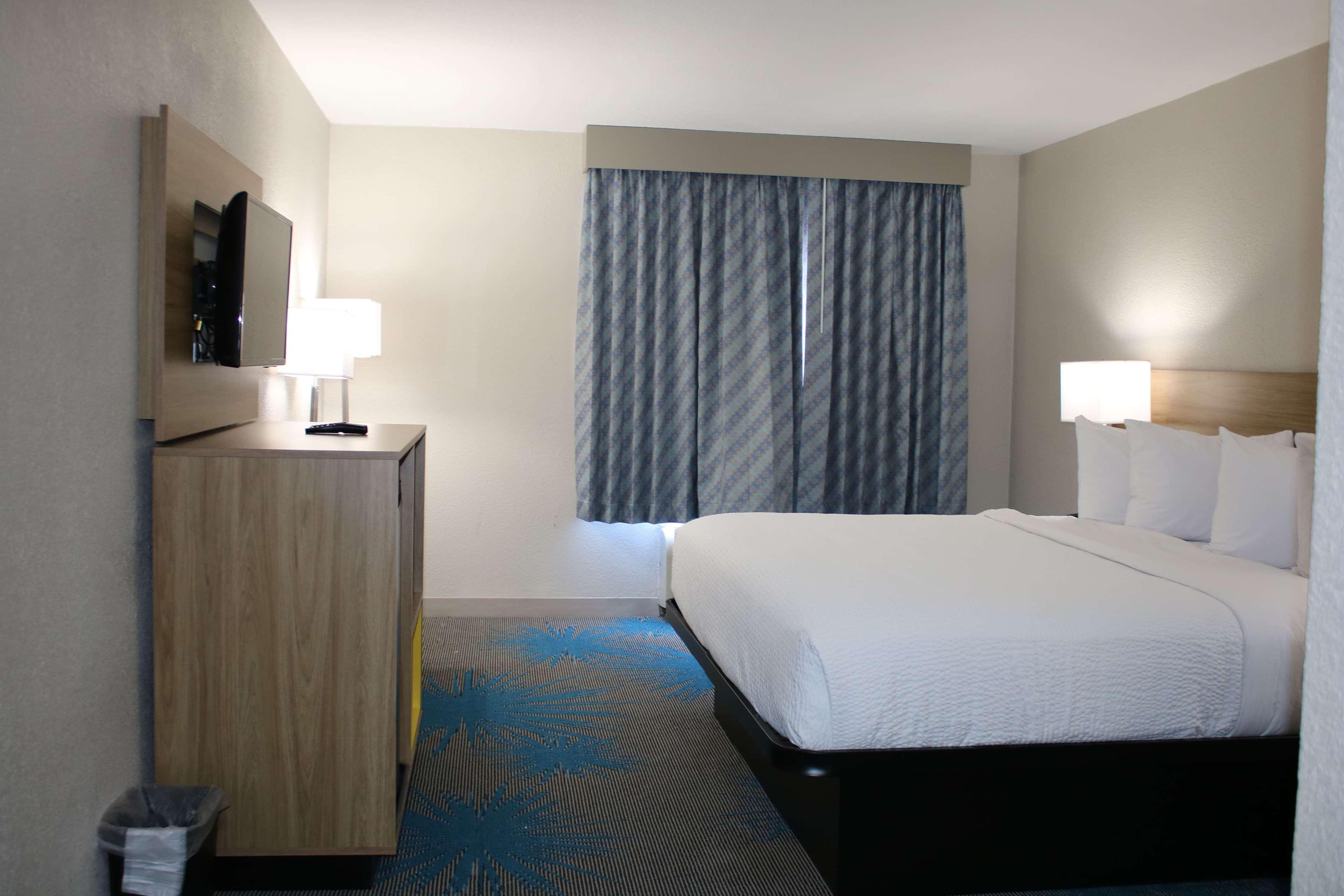 Days Inn By Wyndham Waco University Area 외부 사진
