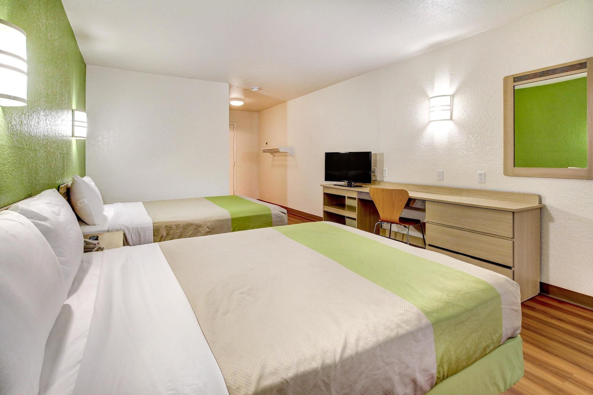 Days Inn By Wyndham Waco University Area 외부 사진